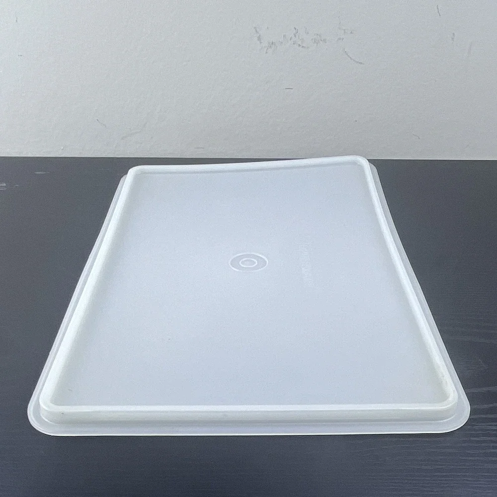 Tupperware 291-3 White Rectangular Replacement Lid 13.25